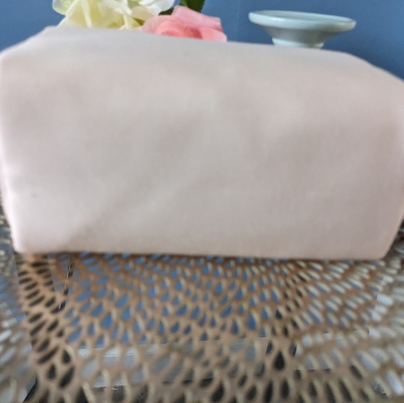 Givenchy - Picture 10 of 11